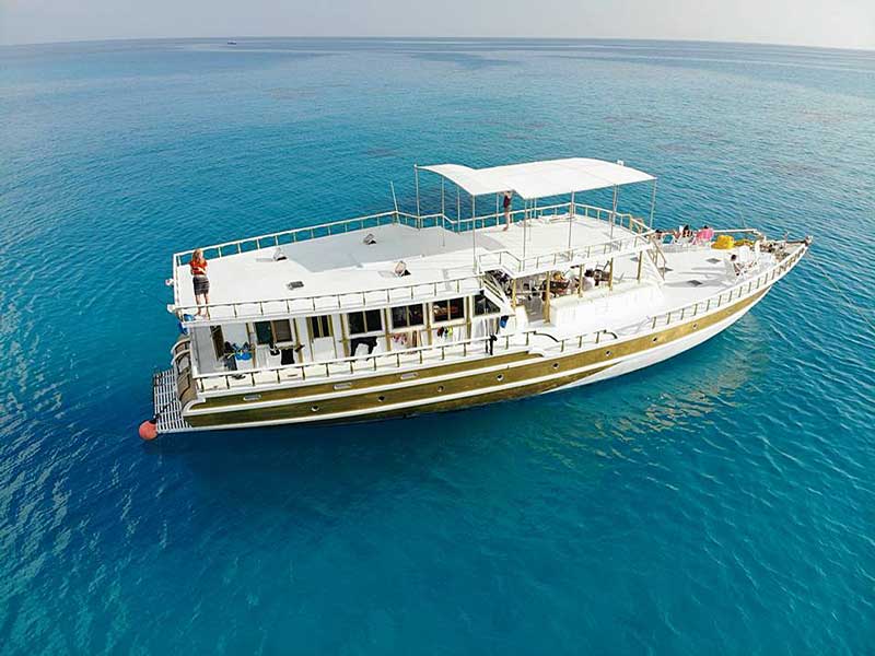 Flying-Fish-Cruise-Maldives-11